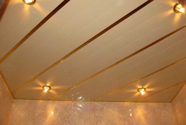 Потолок реечный в ванную – Реечный потолок в ванной комнате
