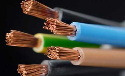 Провод для электропроводки в частном доме – Силовой кабель, как правильно рассчитать и выбрать кабель для проводки в частном доме, полезные советы. Как рассчитать и выбрать силовой кабель, кабель для электропроводки, монтаж проводки, полезные советы. Расчет и выбор силового кабеля