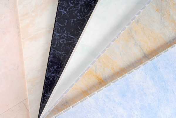 Пвх панели тонкие – листовые пластиковые ламинированные панели, декоративные варианты «под камень» и «панда», зеркальные модели