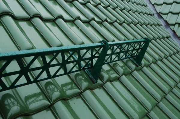 Размеры снегозадержателей – Снегозадержатели на крышу, выбирае правильно, установка снегозадержателей. Как правильно выбрать и установить снегозадержатели, советы. Выбор и установка снегозадержателей