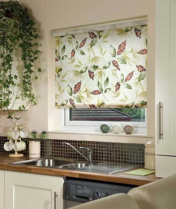Рулонные шторы фото в интерьере на кухне – рольшторы на кухню, жалюзи в интерьере, роллеты и картинки, стандартные размеры, липучки