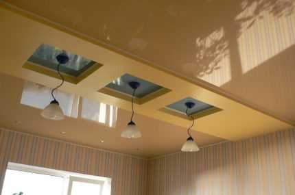 Шумоизоляция натяжного потолка в квартире – Звукоизоляция потолка в квартире под натяжной потолок: как сделать своими руками (видео), самые лучшие звукоизолирующие материалы для квартиры, монтаж панелей