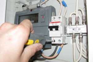 Срок эксплуатации электросчетчика в квартире – Замена счетчика электроэнергии в квартире в 2018 году: за чей счет, постановление