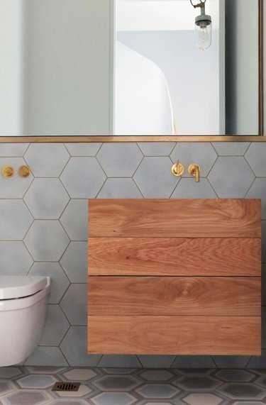 Туалет плиткой дизайн – бюджетный вариант дизайна и идеи-2018 оформления, сравнение до и после ремонта и отделки кафелем, как положить своими руками
