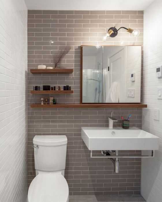 Туалет с окном – планировка под лестницей на второй этаж, как устроить вентиляцию в ванной и туалете на даче, оптимальные размеры и интересные проекты