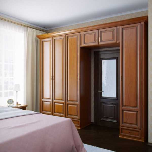 Угловой шифоньер в спальню – встраиваемые варианты для одежды, радиусные и навесные, особенности мебели для спальной комнаты