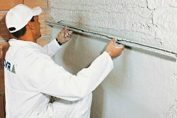 Уроки штукатурки стен для новичка – инструкция и технология для начинающих, как быстро научится в домашних условиях правильно и ровно штукатурить стены, какой смесью это сделать