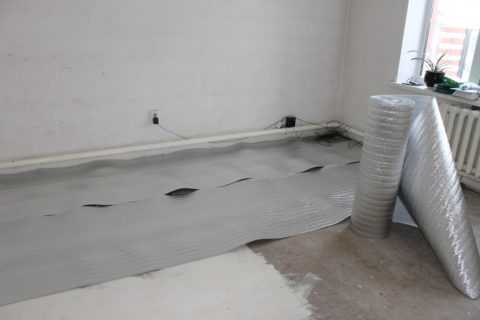 В доме бетонный пол как утеплить – Как утеплить бетонный пол в частном доме своими руками: 3 способа + инструкции